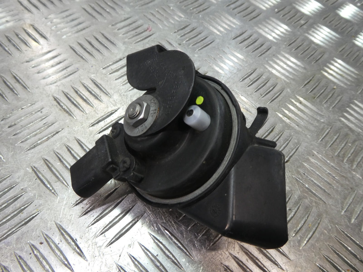 Porsche Cayenne S 92A 4.8 Hupe Fanfare Tiefton 7P6951221A ORIGINAL gebraucht - - Signalhorn – Produktansicht 2