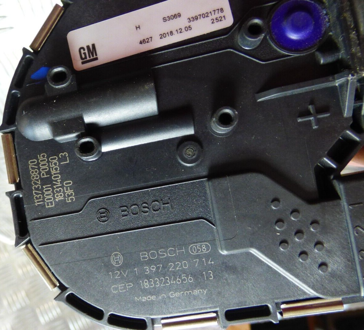 OPEL ASTRA K Original Wischermotor vorne 1397220714 gebraucht - 3397021778 – Produktansicht 4