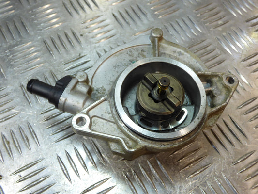 Porsche Cayenne 92A Unterdruckpumpe Vakuumpumpe ORIGINAL gebraucht - 059146100J – Produktansicht 1
