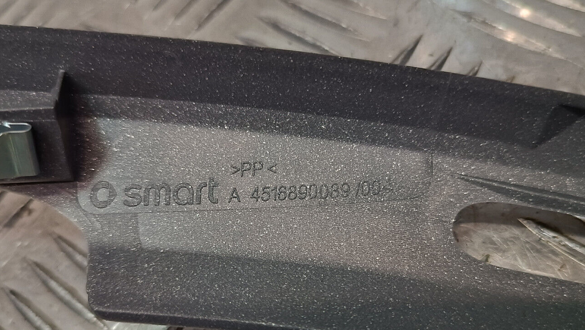 Smart ForTwo 451 Electric Abdeckung Verkleidung Armaturenbrett ORIGINAL gebraucht - A4516890089 – Produktansicht 4