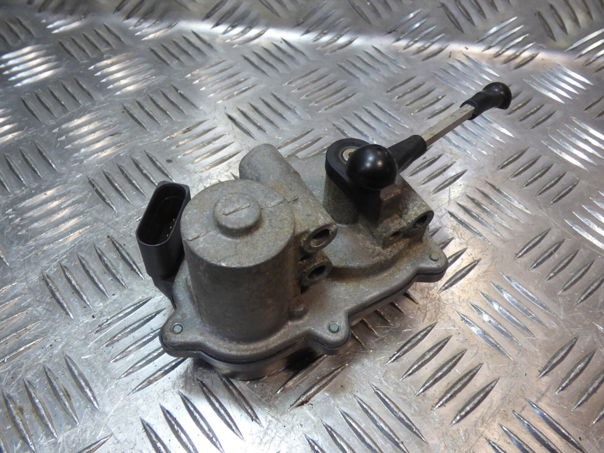 Porsche Cayenne 92A TDI Luftklappensteller Stellmotor Ansaugkrümmer ORIGINAL gebraucht - 059129086L – Produktansicht 5