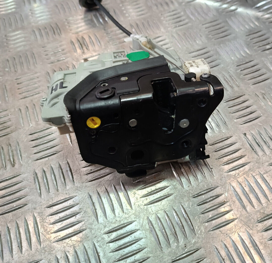 Porsche Cayenne S 92A Hinten Links Türschloss 8K0839015A ORIGINAL gebraucht - Stellmotor – Produktansicht 2