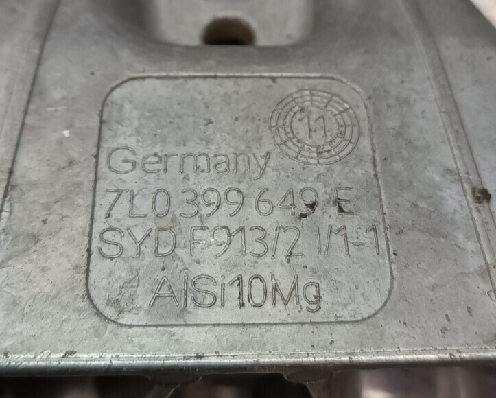 Porsche Cayenne S 92A Halter Halterung 7L0399649E 7L0399649 E ORIGINAL gebraucht - Getriebe – Produktansicht 3