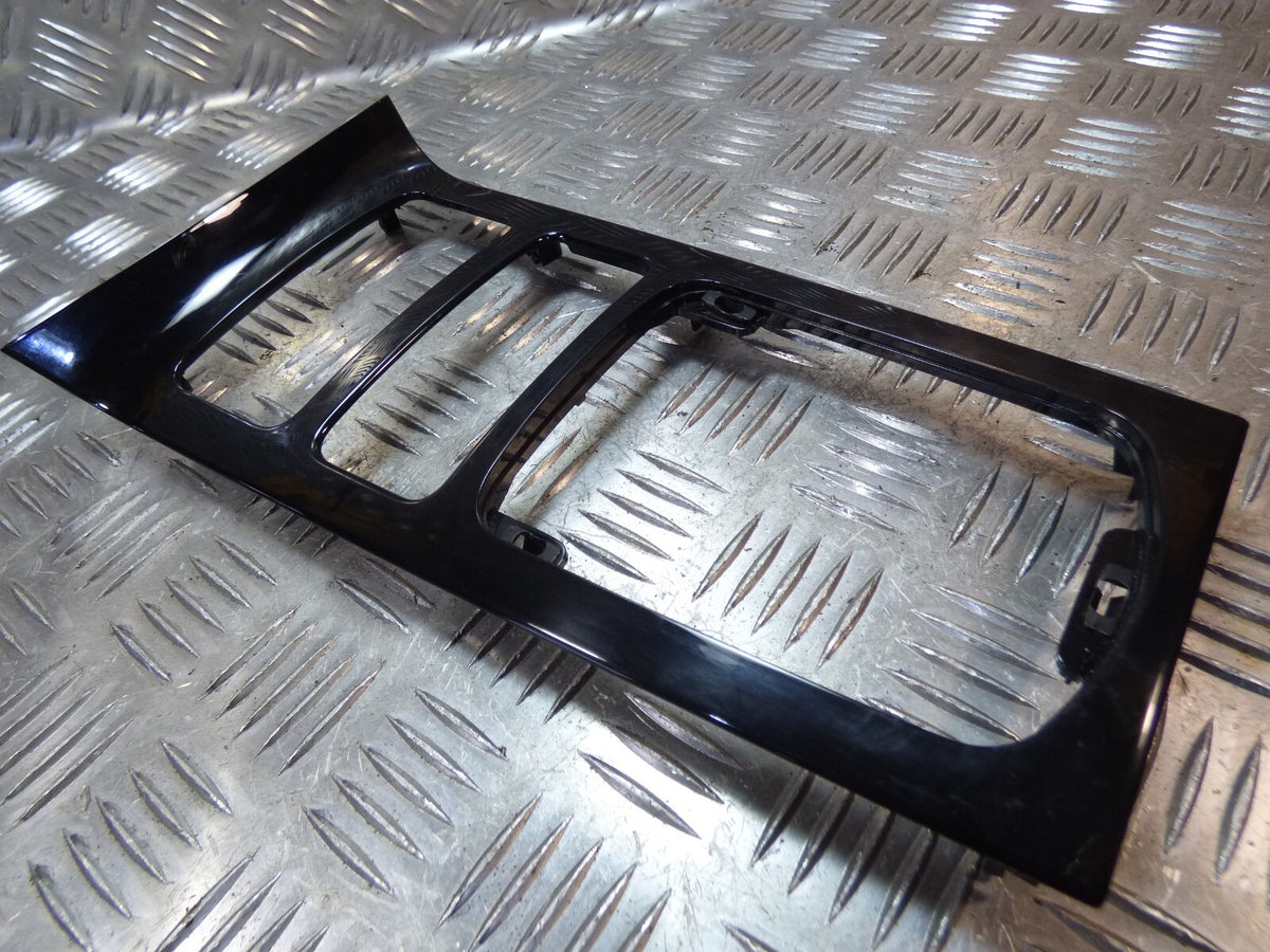 Porsche Cayenne S 92A Blende Vorne KLAVIER 03S 7P5863324F 6BB ORIGINAL gebraucht - Mittelkonsole – Produktansicht 1