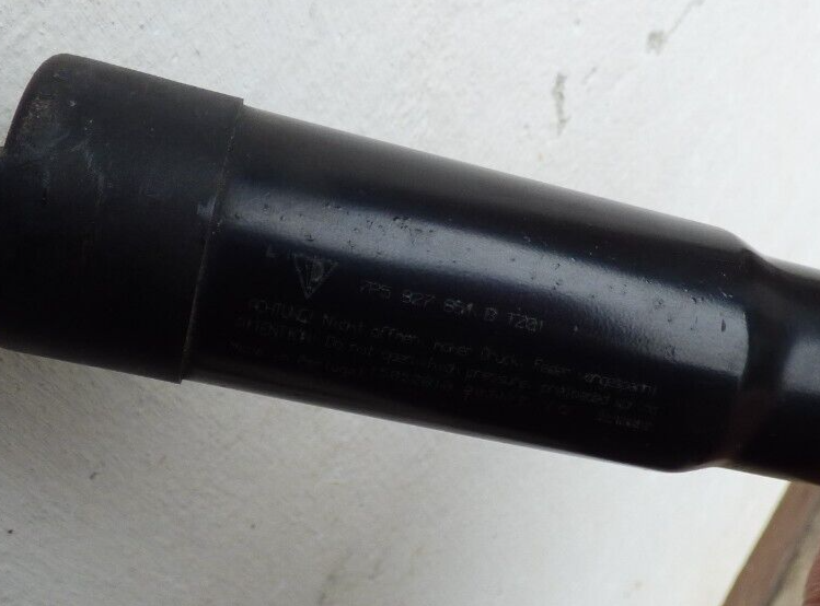 Porsche Cayenne 92A 2012 Heckklappe Hub Powerlift 7P5827851B L = R ORIGINAL gebraucht - Gasfeder – Produktansicht 4