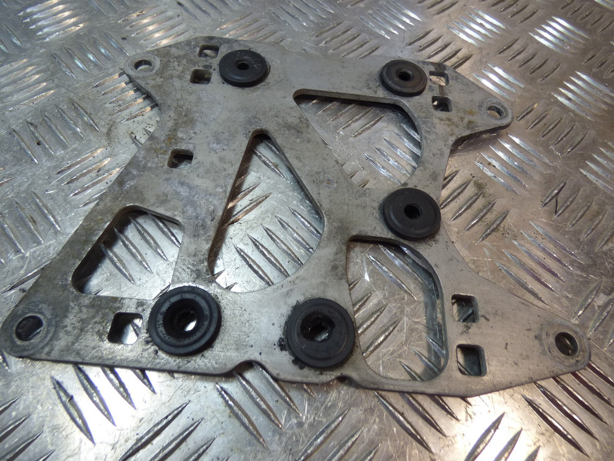 VW T6 T5 2.0 TDI CXG Halter Träger Halteplate Rahmen 04L145798 V402 ORIGINAL gebraucht - Transporter – Produktansicht 1