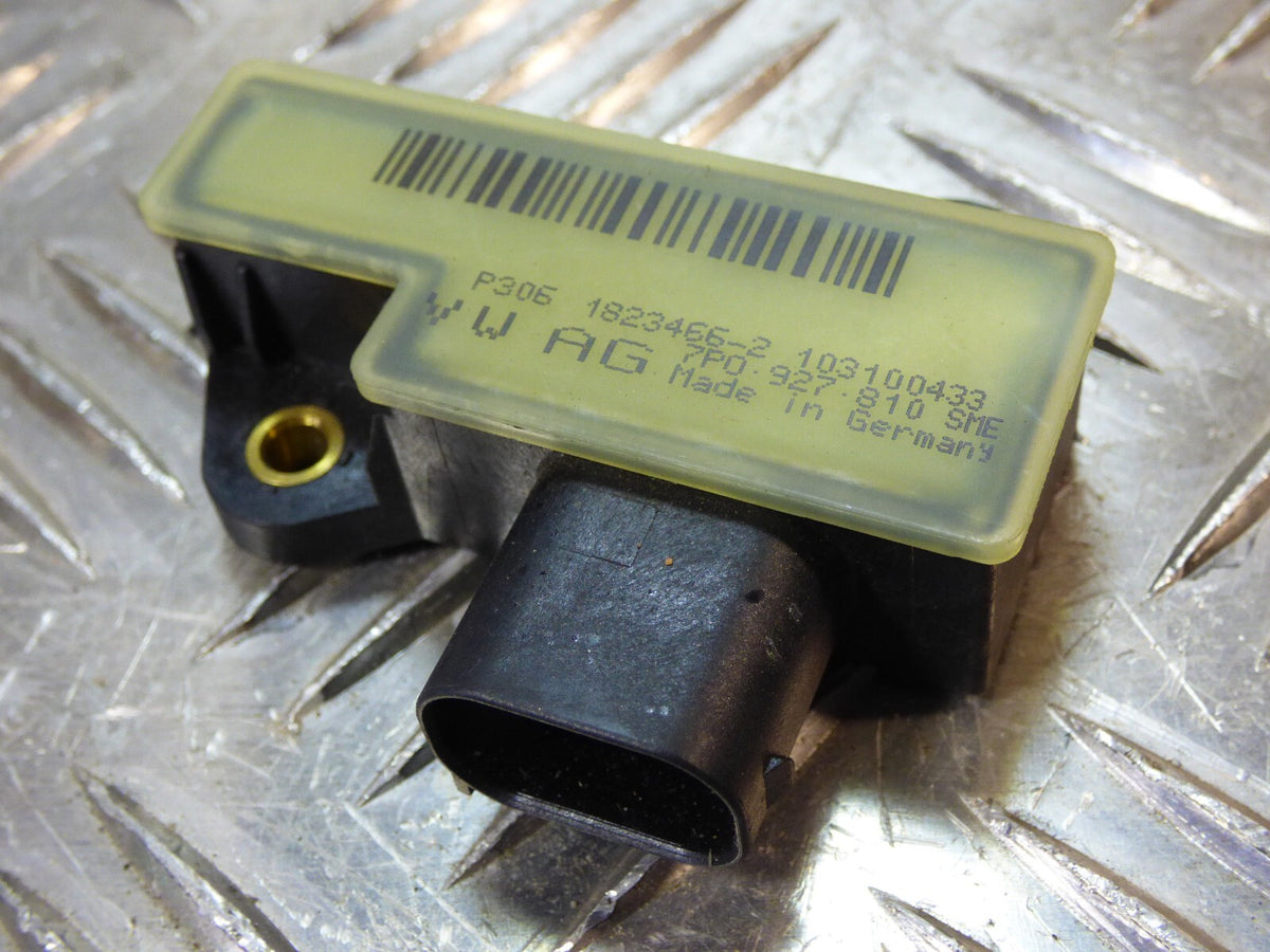 Porsche Cayenne 92A Distanz Sensor ORIGINAL gebraucht - 7P0927810 – Produktansicht 1