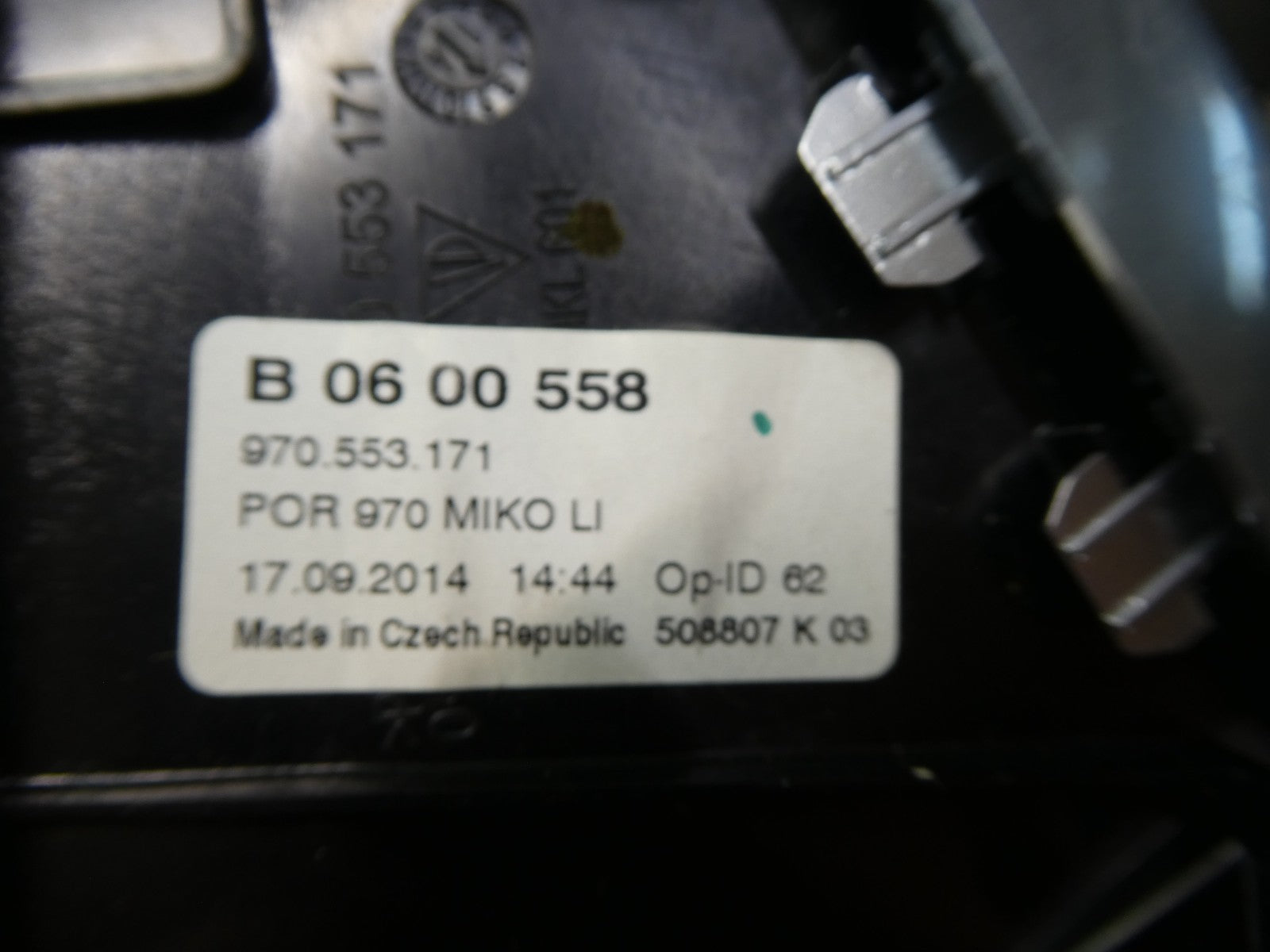 Porsche Panamera S 970 Mittelkonsole Luftdüse hinten links ORIGINAL gebraucht - 970553171 – Produktansicht 4