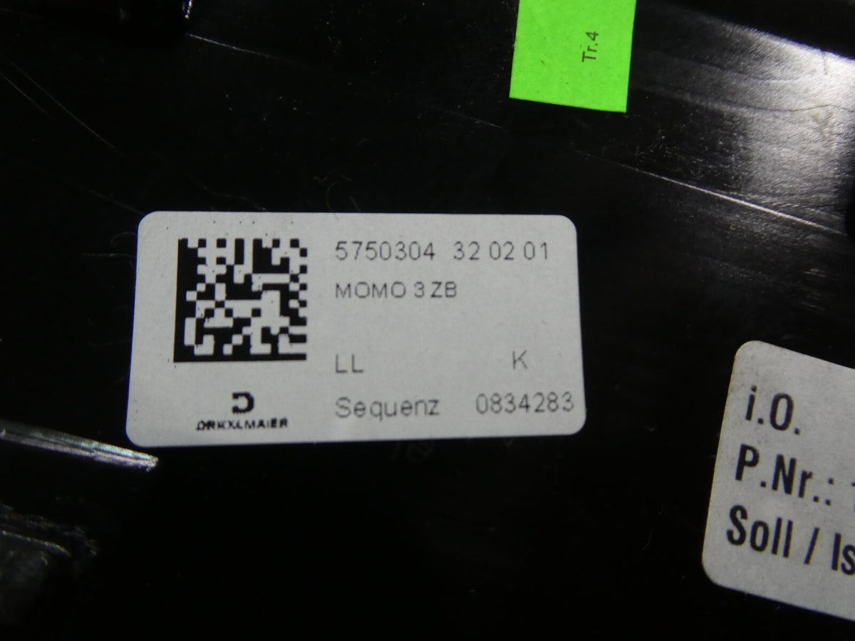 Porsche Macan 95B rechts 95B857224M Klavierlack ORIGINAL gebraucht - Armaturenbrettverkleidung – Produktansicht 7