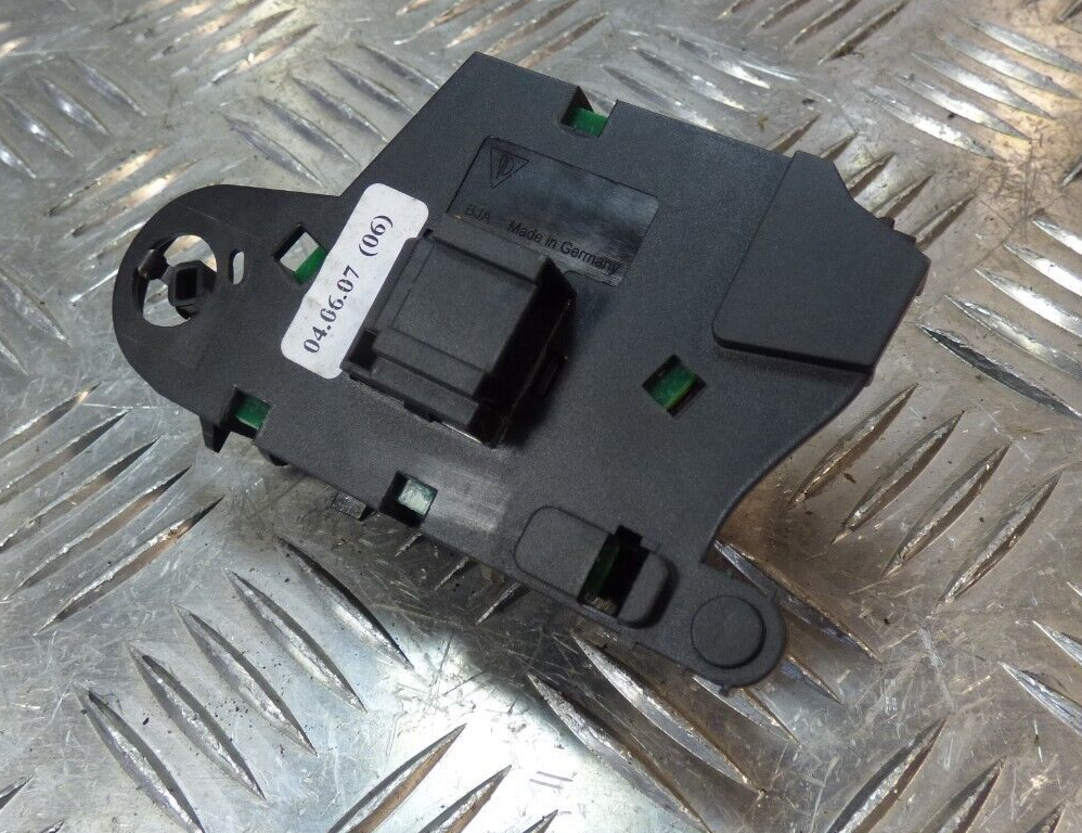 Porsche Boxster Cayman 987 997 911 RHD Passenger Window Switch ORIGINAL gebraucht - - 99761315503 – Produktansicht 2