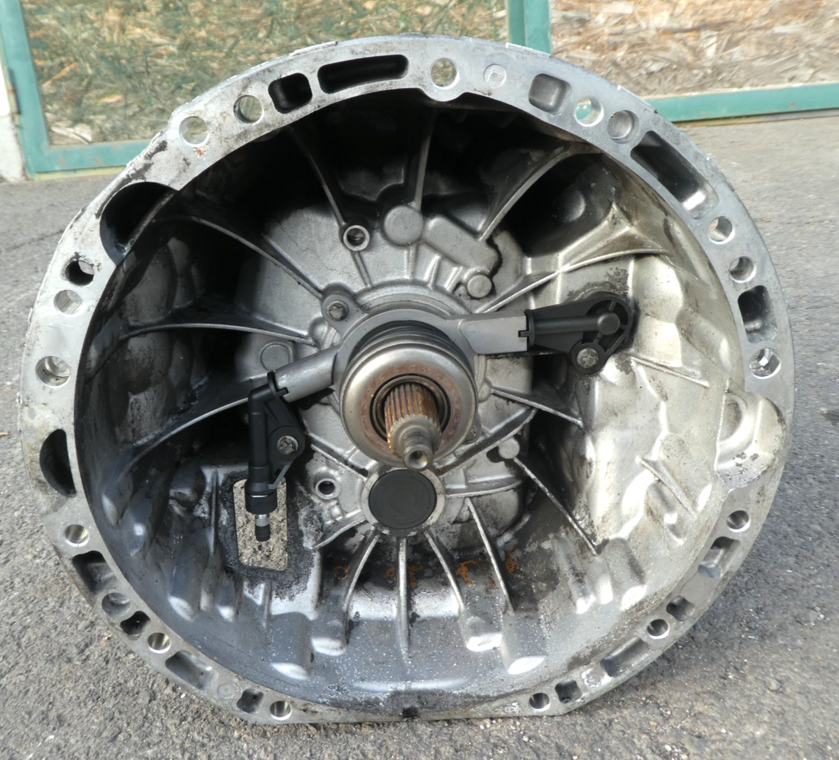 Sprinter W906 2.2 CDI 6 Gang Schaltgetriebe Getriebe 711.680 ORIGINAL gebraucht - Mercedes – Produktansicht 6