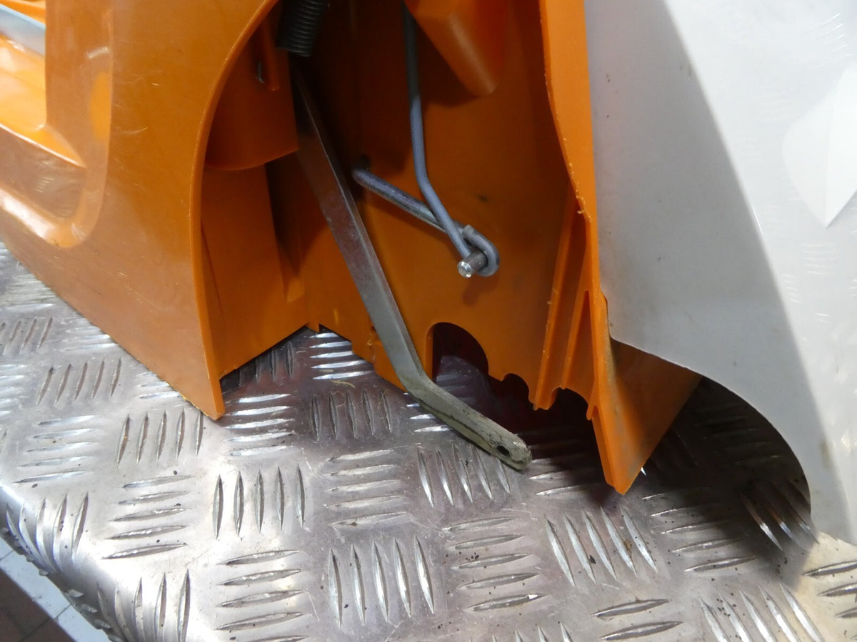 STIHL RMA 443.2 PV Akku Gehäuse mit klappe, Höhenversteller, rame ORIGINAL gebraucht - Rasenmaher – Produktansicht 7
