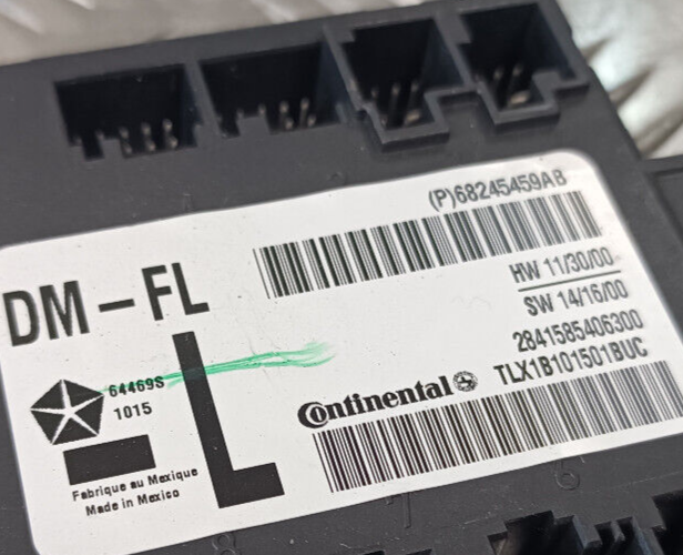 Jeep Grand Cherokee WK2 Vorne Links Komfortmodule Tür ORIGINAL gebraucht - P68245459AB – Produktansicht 3