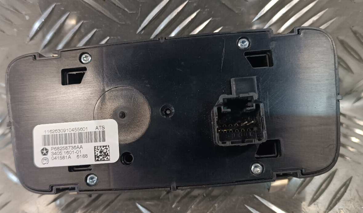 Jeep Grand Cherokee WK2 Multischalter Elketronikmodul 4x4 ORIGINAL gebraucht - P68258736AA – Produktansicht 2