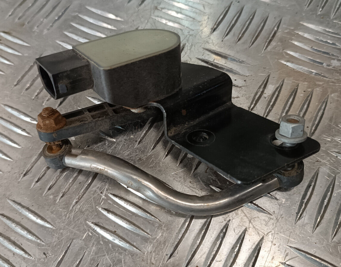 Jeep Grand Cherokee WK2 Niveausensor Vorne rechts Höhensensor Sensor ORIGINAL gebraucht - 68164092AB – Produktansicht 1