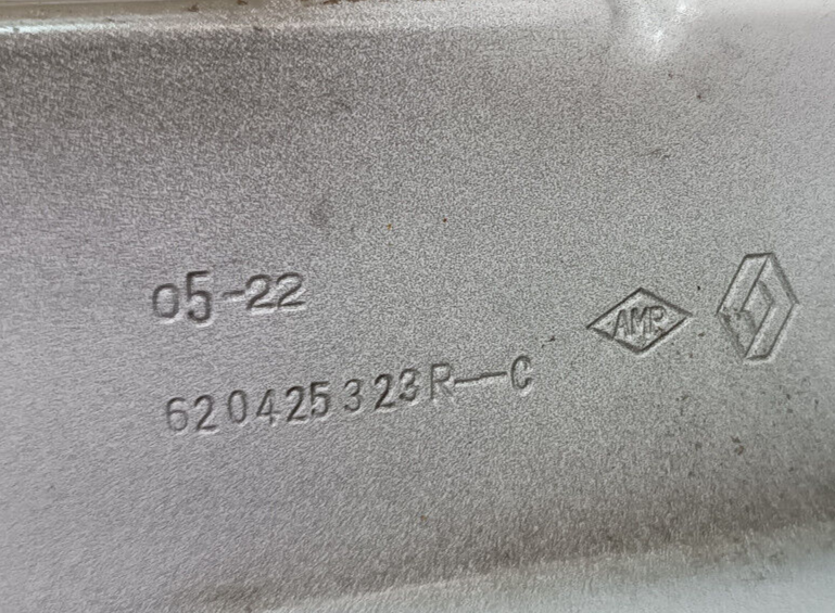 Renault Zoe 2022 Original Kotflügel Halter Vorne Links gebraucht - 620425323R – Produktansicht 2