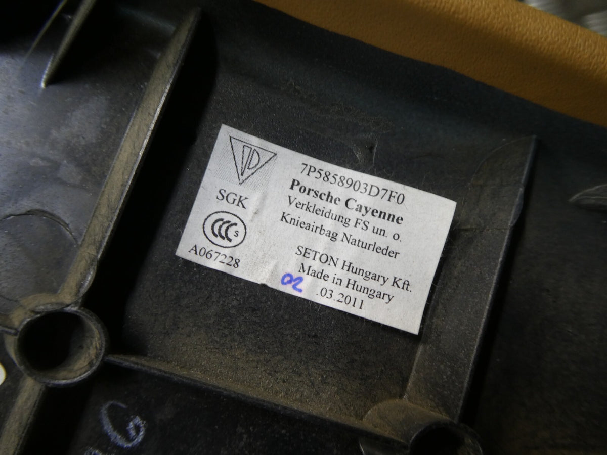 Porsche Cayenne 92A Lenksäule links Cognac Leder 7P5858903D 7F0 ORIGINAL gebraucht - Verkleidung – Produktansicht 3