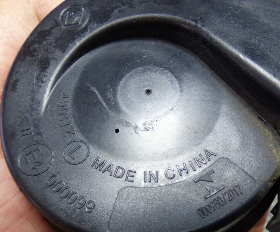 OPEL ASTRA K 1.4 TURBO Huppe Links 000099 400Hz Horn Fanfare – Produktansicht 3