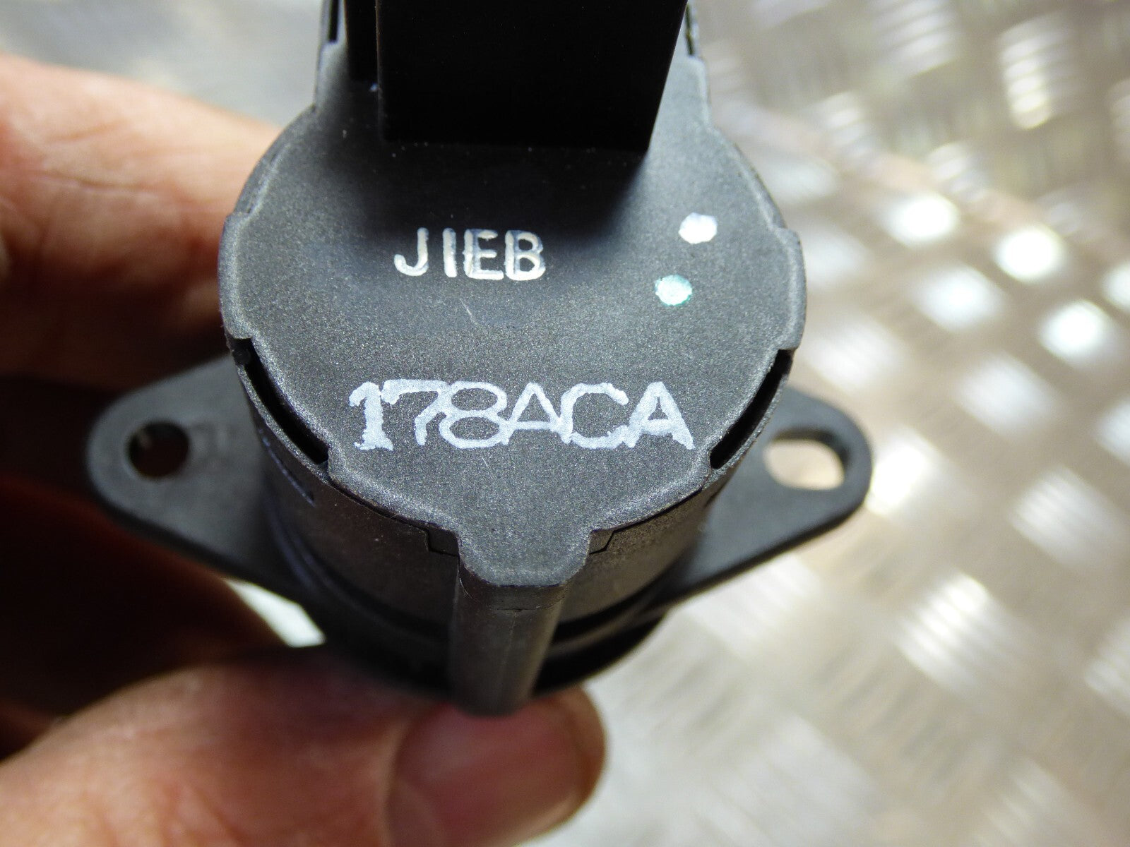 Jeep KL 2.0 CRD 2015 Temperaturfühler Luftsensor Inneraum 178ACA ORIGINAL gebraucht - Cherokee – Produktansicht 2