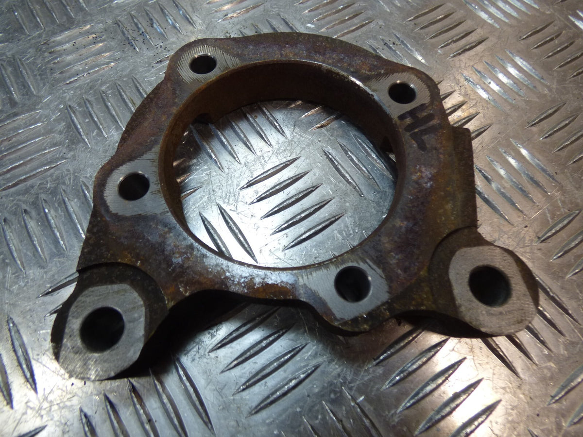 OPEL ASTRA K 1.4 ORIGINAL Platte für Achse Verbreiterung hinten links gebraucht - 39151015 – Produktansicht 2