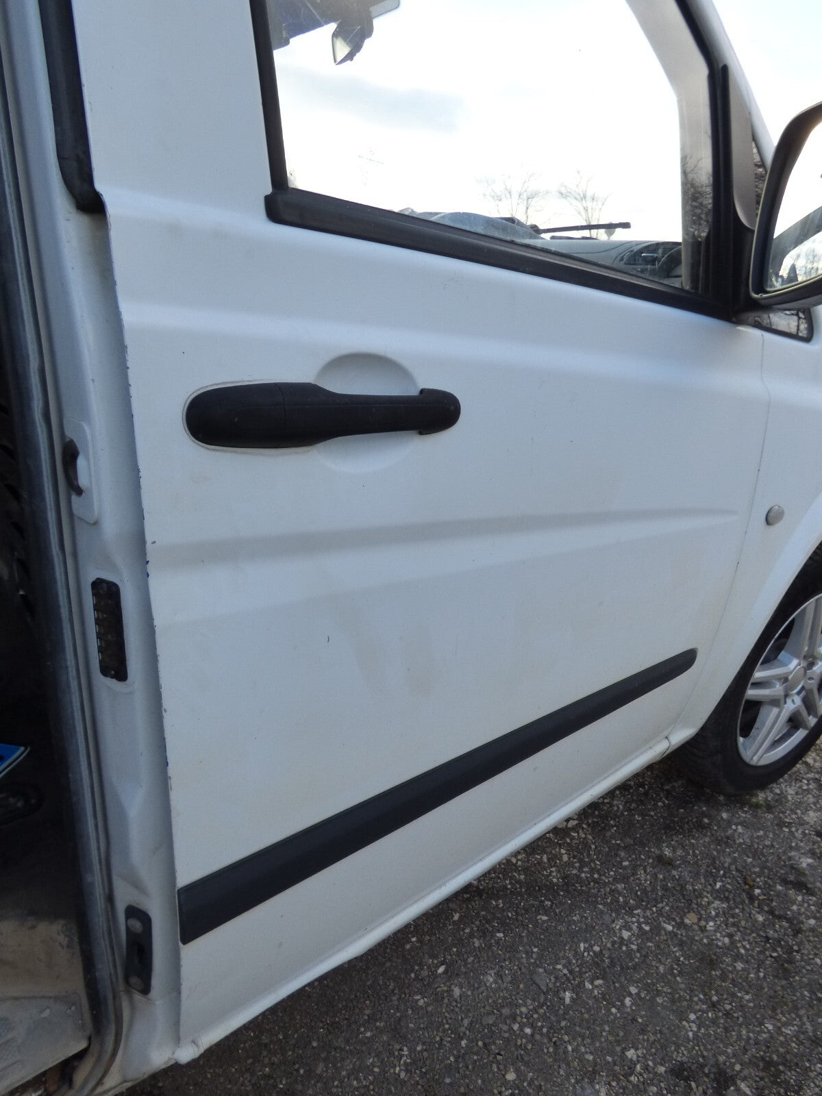 Vito W639 Tür Vorne Rechts ohne Anbauteile_ kein Rost _ Weiß ORIGINAL gebraucht - Mercedes – Produktansicht 3