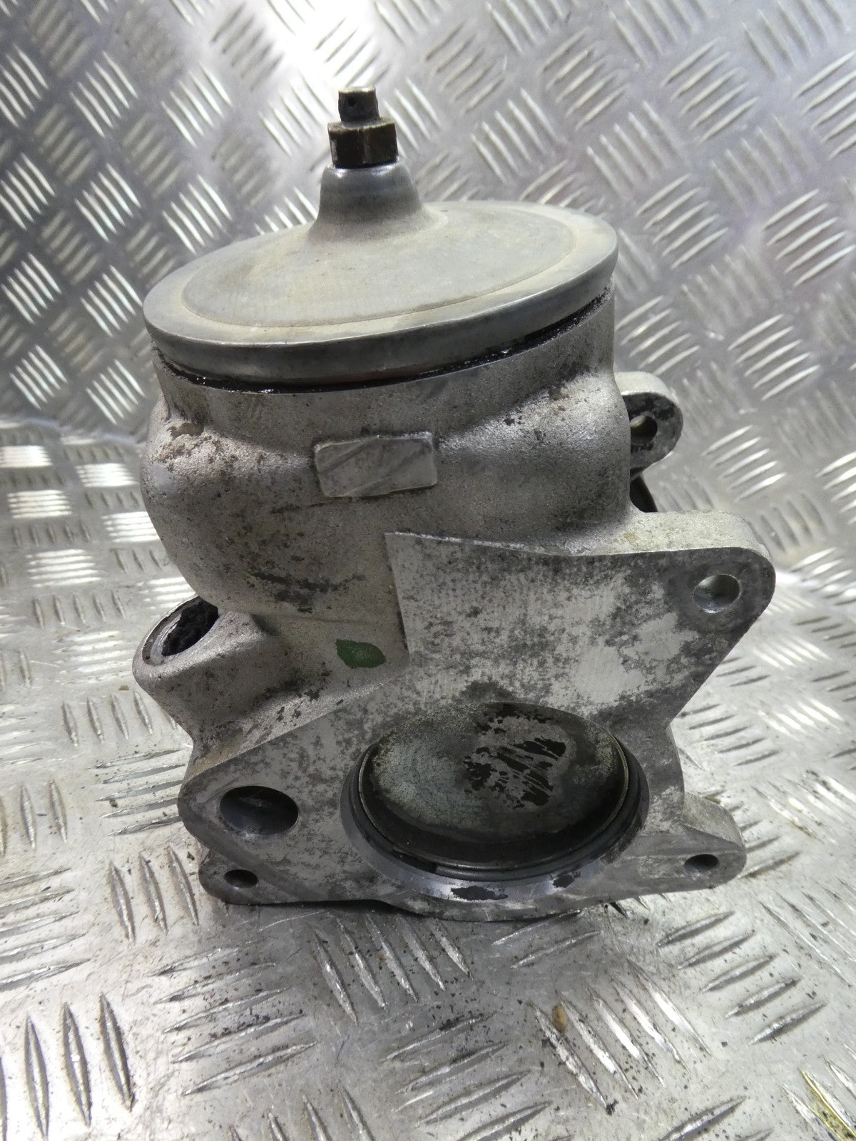 W126 C126 Servopumpe Lenkungspumpe power steering pump 82 BAR _ TYP 30 ORIGINAL gebraucht - Mercedes – Produktansicht 3