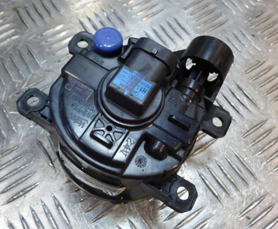 JEEP COMPASS II 2.0 MTJ 2021 Nebelscheinwerfer Links = Rechts ORIGINAL gebraucht - 68353533AA – Produktansicht 3