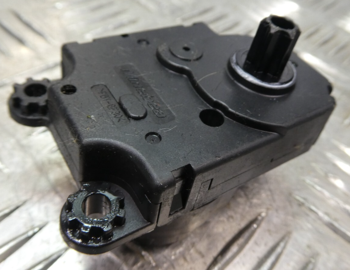 OPEL ASTRA K 1.0 Luftklappenstellmotor Stellmotor MAHLE HAD-12004-A ORIGINAL gebraucht - DA646001 – Produktansicht 2
