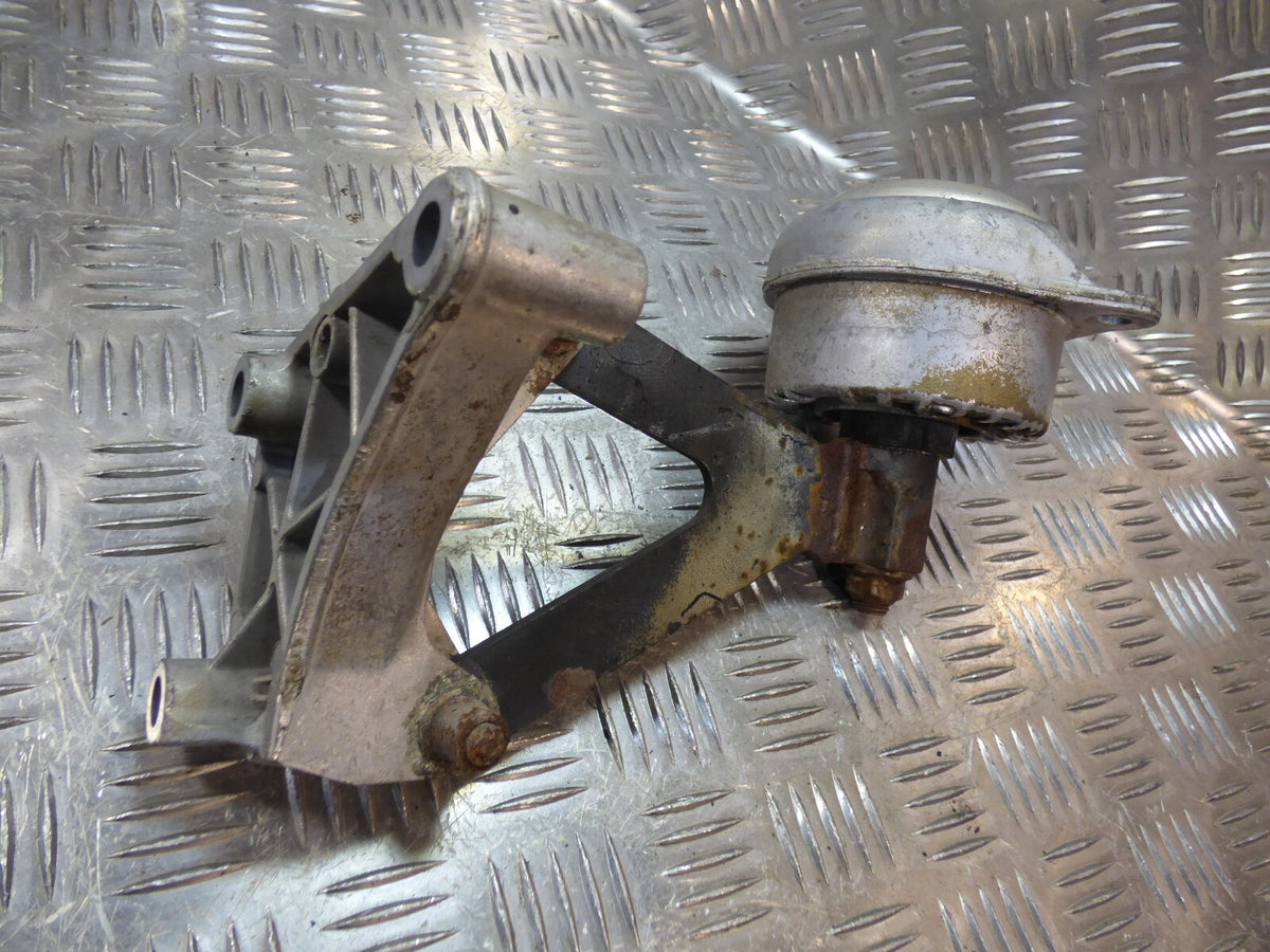 Porsche Boxster Cayman 987 Motorhalter Rechts / 98737520601 ORIGINAL gebraucht - 99337504907 – Produktansicht 2