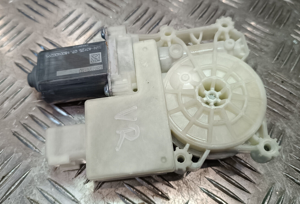 OPEL ASTRA K 1.0 TURBO 12V Original Fensterhebermotor -100 Vorne Rechts gebraucht - C86121 – Produktansicht 2