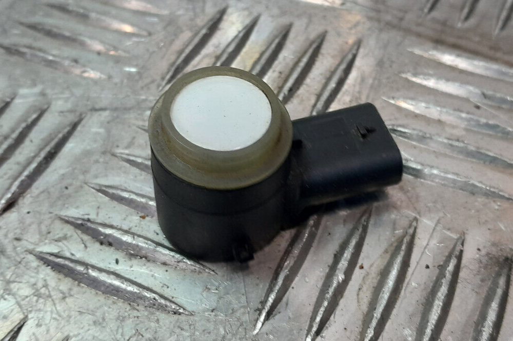 OPEL ASTRA K 1.4 Turbo Original PDC Einparkhilfe Sensor 1353037 gebraucht - 13243994 – Produktansicht 1