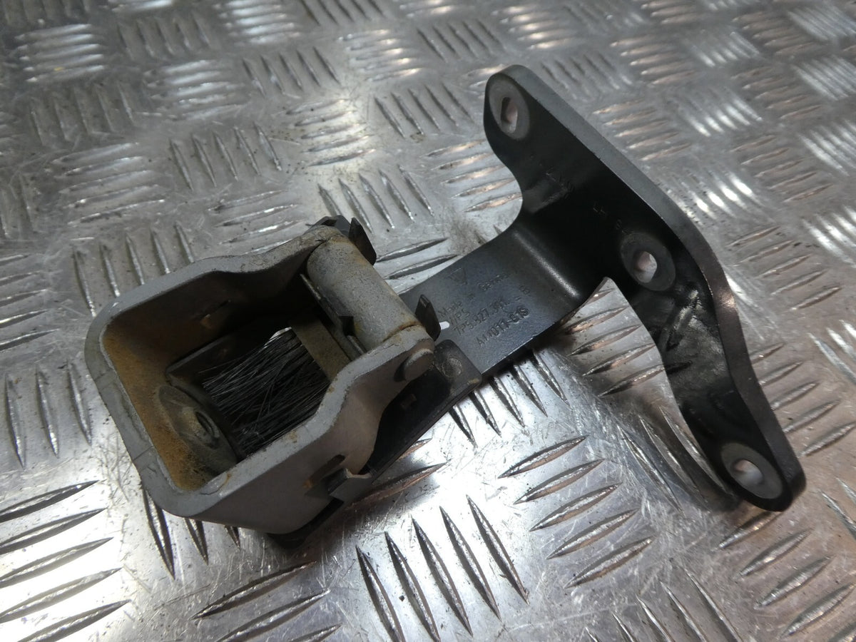 Porsche Cayenne 958 92A Links 7P5827301B ORIGINAL gebraucht - Hackklappenscharniere – Produktansicht 1