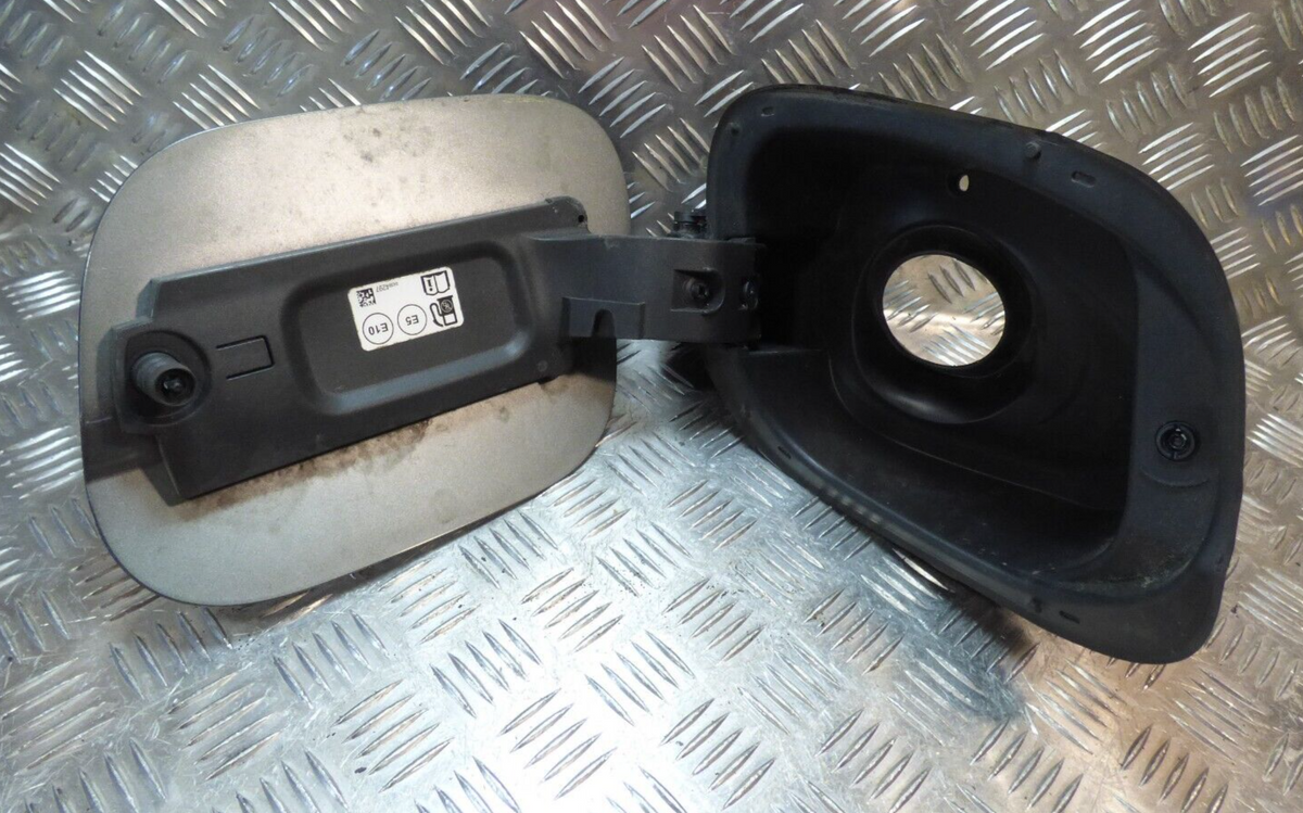 OPEL ASTRA K 1.4 TURBO Kombi Tankklappe Gehaus + Tankklappe GM 13482519 ORIGINAL gebraucht - 13407895 – Produktansicht 3