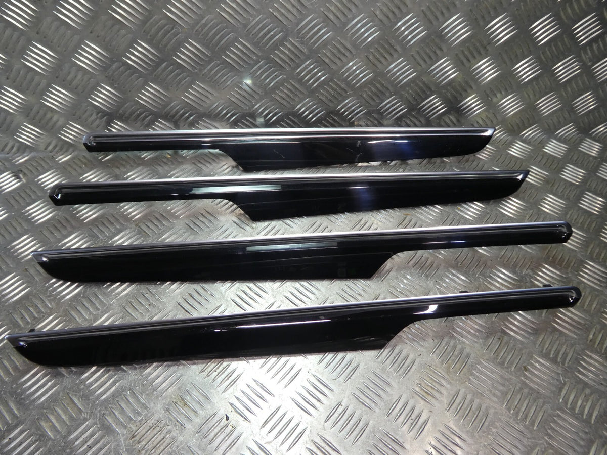 Porsche Macan 95B Türverkleidung Tür Leiste Satz Klavierlack ORIGINAL gebraucht - Zierleiste – Produktansicht 1