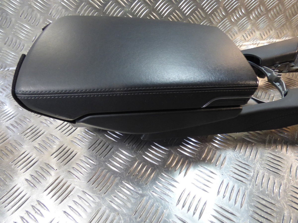 Porsche Panamera 970 Armlehne Mittelkonsole Vorne Schwarz Leder A11 ORIGINAL gebraucht - 97055311100 – Produktansicht 8