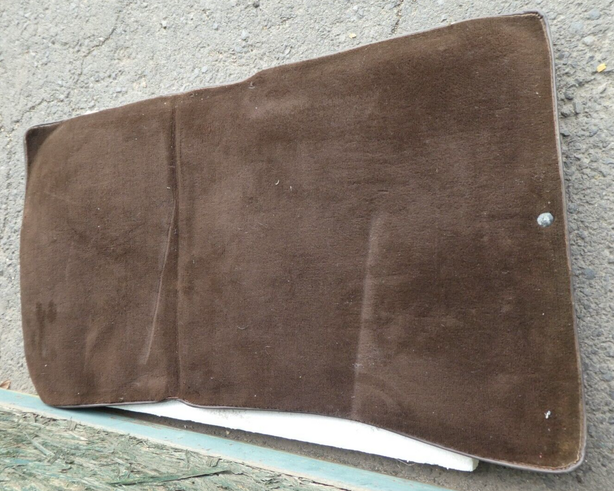 Mercedes-Benz C126 SEC Coupe Fußmatte Teppich rechts brasil braun ORIGINAL gebraucht - A1266846029 – Produktansicht 2