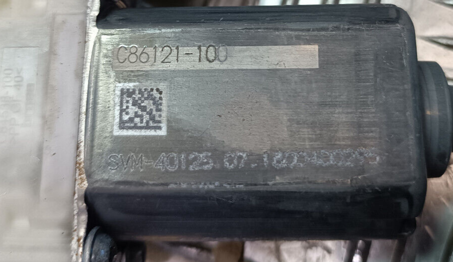 OPEL ASTRA K 1.0 TURBO 12V Original Fensterhebermotor -100 Vorne Rechts gebraucht - C86121 – Produktansicht 3