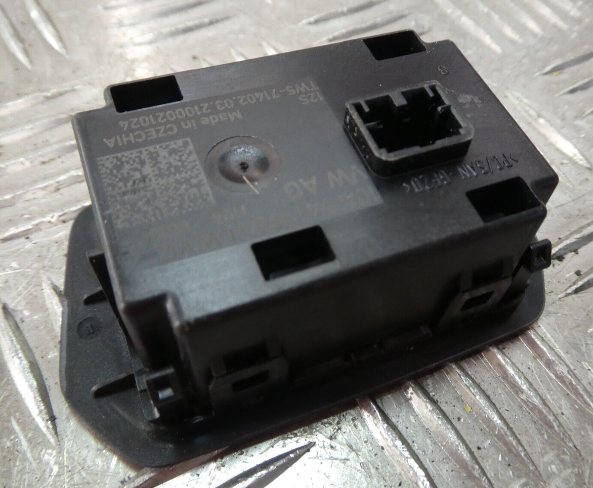 VW ID3 ID.3 Lichtschalter Multi-Drucktaster 10A941193H WVQ ORIGINAL gebraucht - Volkswagen – Produktansicht 3