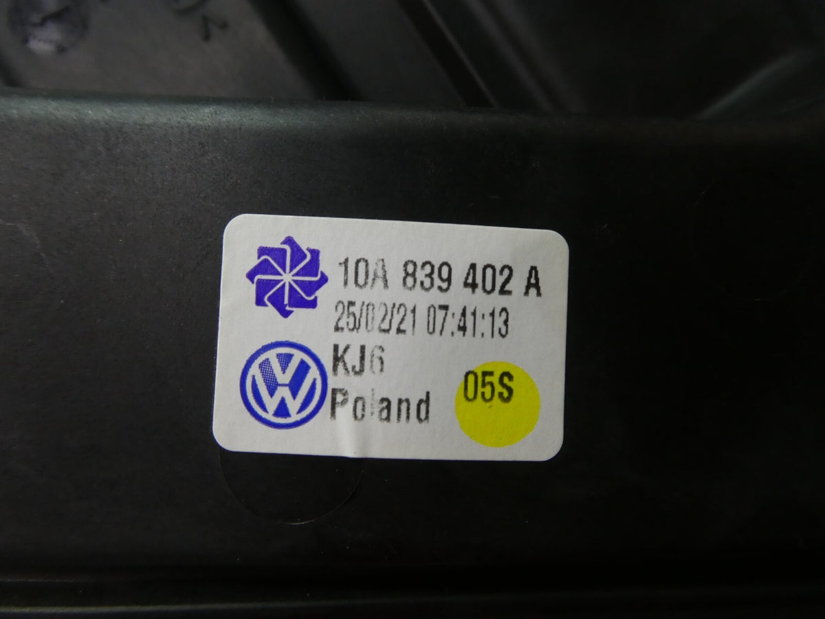 VW ID.3 ID3 Fensterheber hinten rechts 10A839402A Bj2021 ORIGINAL gebraucht - Volkswagen – Produktansicht 3