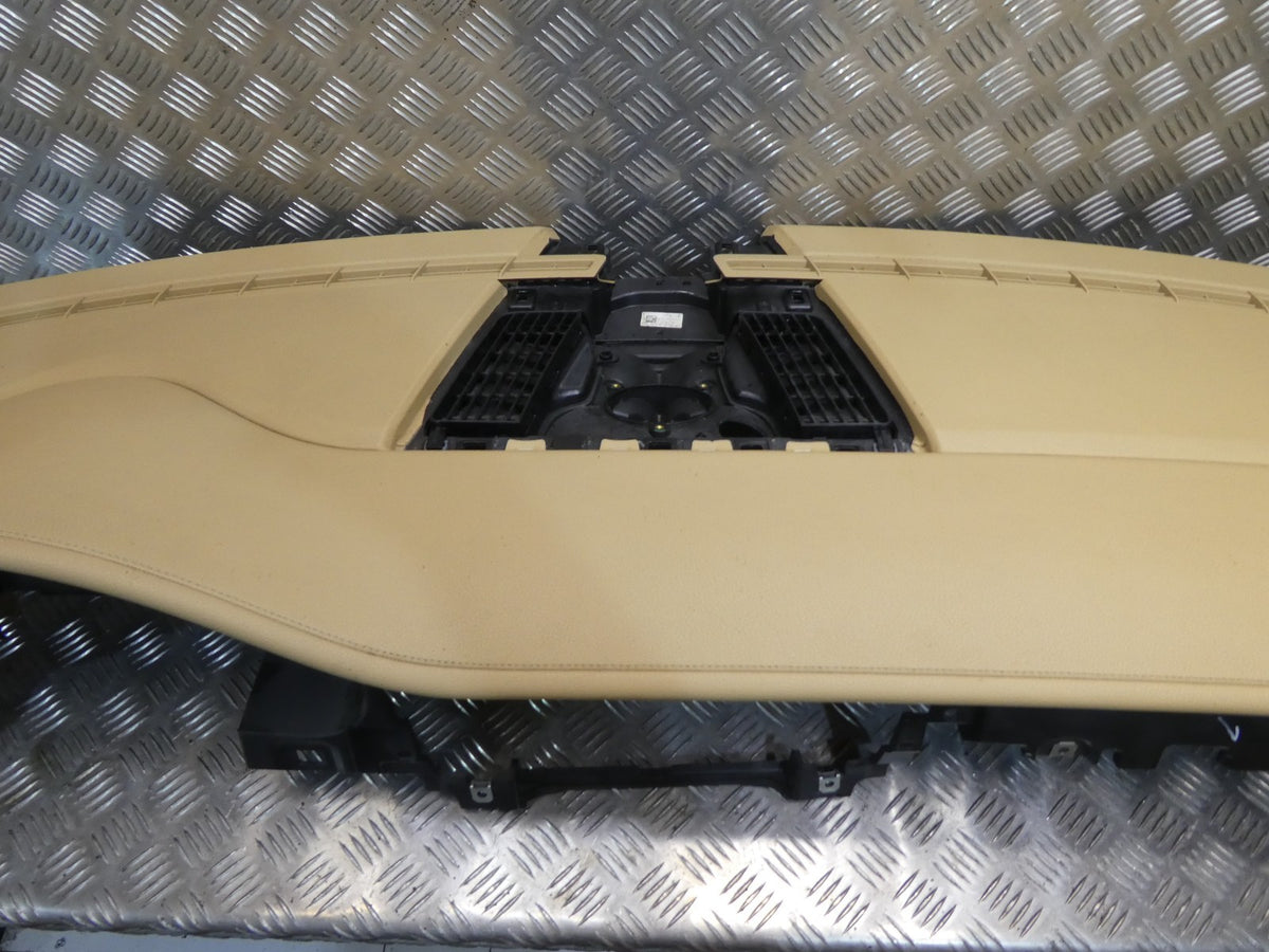 Porsche Panamera 970 Facelift Armaturenbrett Luxorbeige 97080307107 ORIGINAL gebraucht - 97055210107 – Produktansicht 5