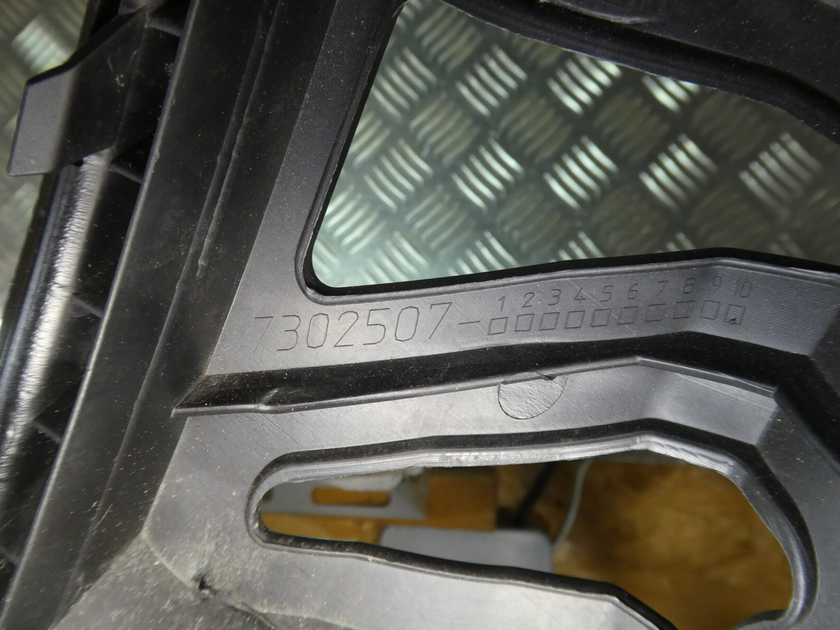 Mini Cooper F55 F56 Halter Nebelscheinwerfer in Stoßstange vorne links ORIGINAL gebraucht - 7302507 – Produktansicht 4