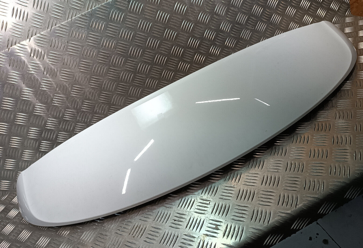 Renault Zoe 2022 Original Heckklappe Spoiler Weiß 96 03 061 20R gebraucht - 960306120R – Produktansicht 2