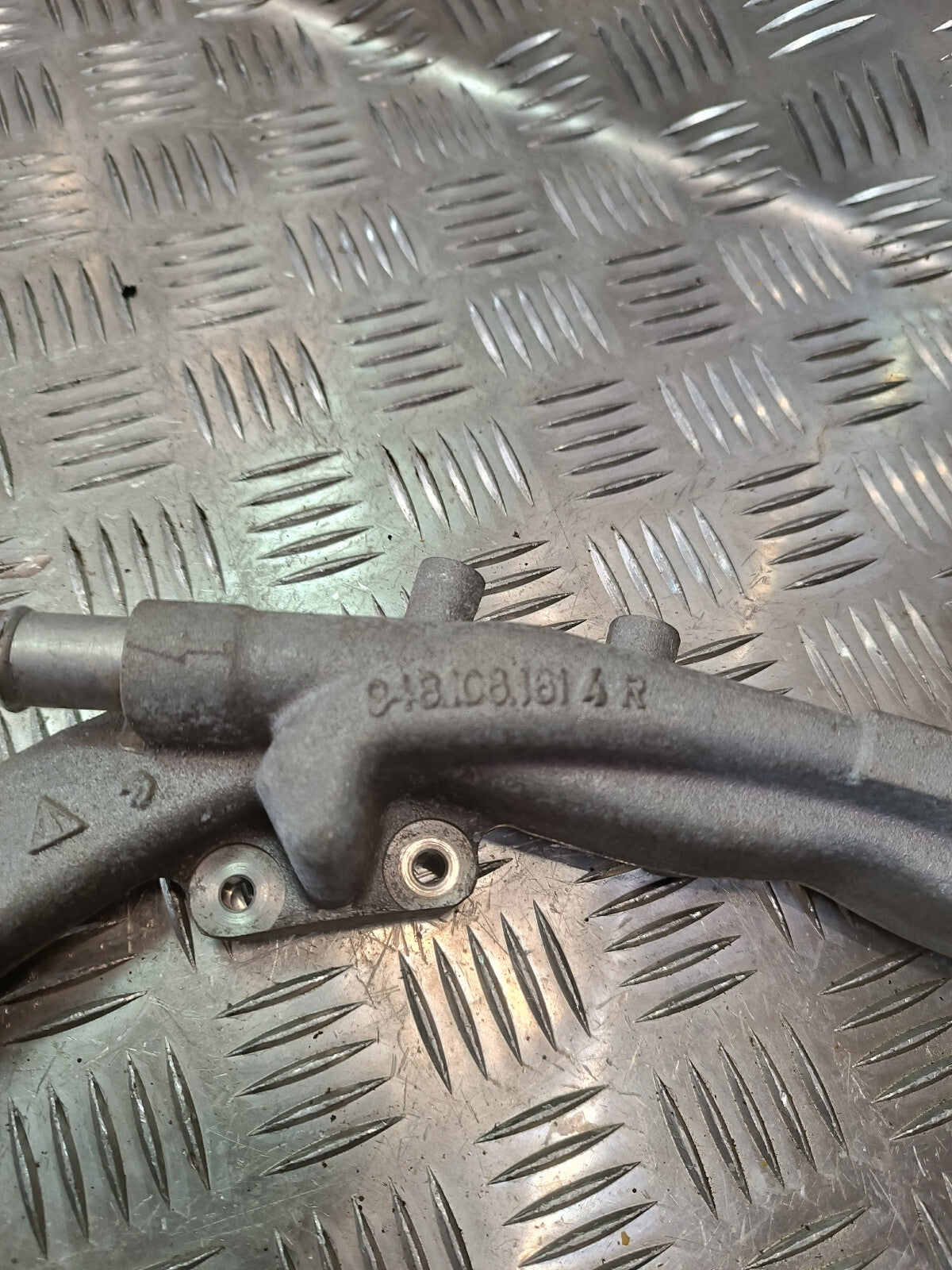 Porsche Cayenne S 92A Leitung Kühlerwasserrohr 948108181 4 R ORIGINAL gebraucht - 9481081814R – Produktansicht 3