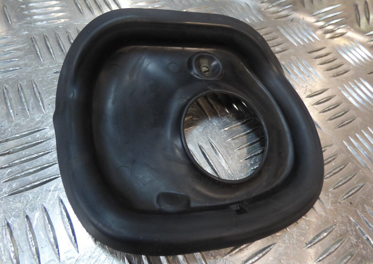 Porsche Cayenne S 92A Kraftstofftankdeckel 7P0809933 ORIGINAL gebraucht - Gummimanschette – Produktansicht 1