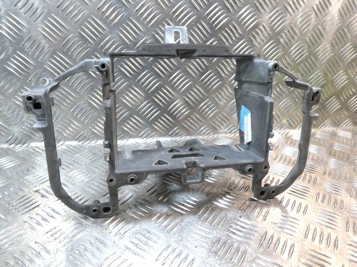 Porsche Cayenne 958 92A Navigationssystem Navi Halter 7P5857083 ORIGINAL gebraucht - Halterung – Produktansicht 1
