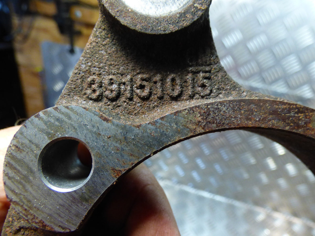 OPEL ASTRA K 1.4 ORIGINAL Platte für Achse Verbreiterung hinten links gebraucht - 39151015 – Produktansicht 3