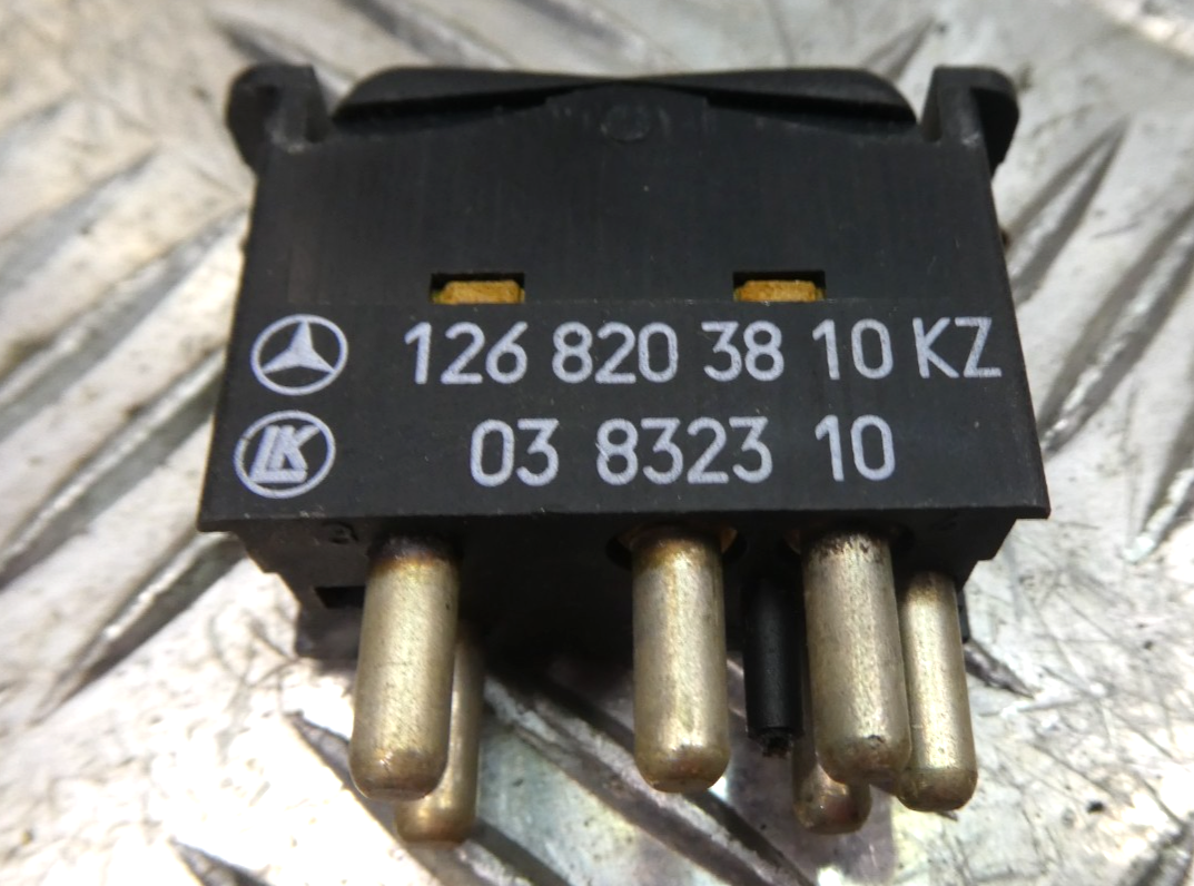 Mercedes-Benz W126 C126 SEC Schalter Sitzheizung KZ ORIGINAL gebraucht - 1268203810 – Produktansicht 3