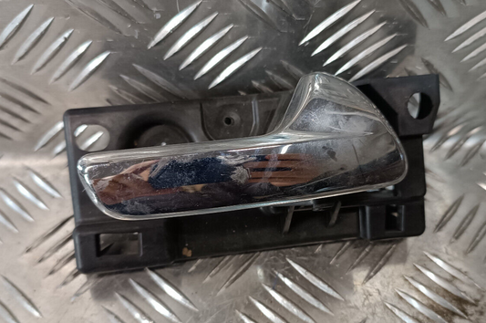 Jeep Grand WK2 Innengriff vorne rechts griff ORIGINAL gebraucht - Cherokee – Produktansicht 1