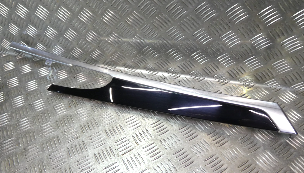 Porsche Panamera 970 Zierleiste Dekorleiste Klavierlack Tür Hinten L. ORIGINAL gebraucht - 0024979280 – Produktansicht 1