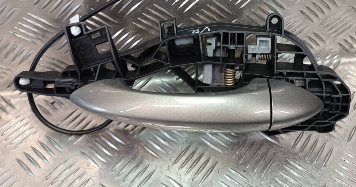 OPEL ASTRA K 1.4 Turbo Türgriff Vorne Rechts gebraucht - Original – Produktansicht 1